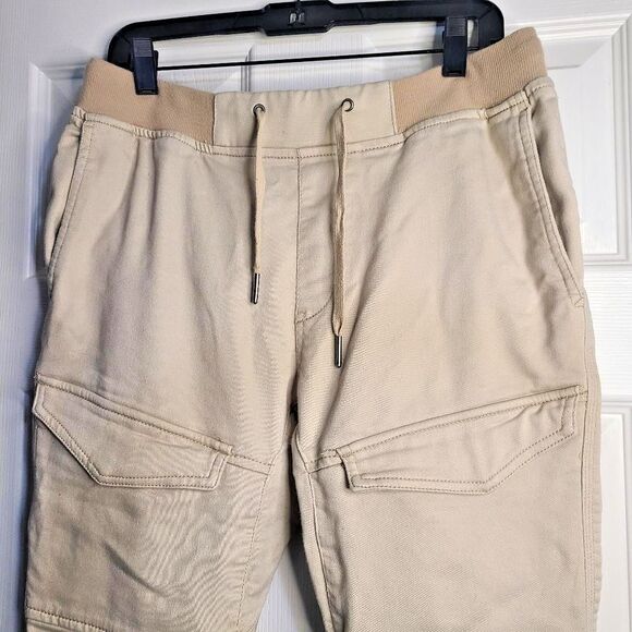 H M Men Cargo Stretchy Jogger with Pockets Size S - Picture 3 of 4